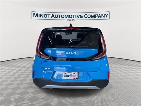 Used 2023 Kia Soul S image 6