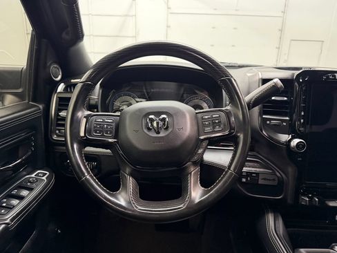 Used 2022 RAM 3500 Limited AWD/4WD image 22