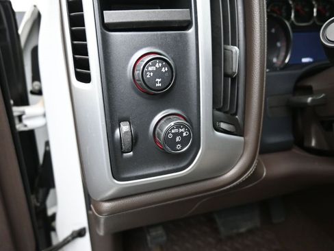 Used 2016 GMC Sierra 1500 SLT w/ Texas SLT Premium Package image 13