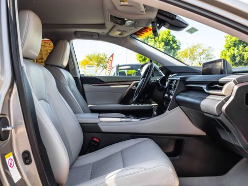 Used 2017 Lexus RX 350 FWD w/ Luxury Package image 26