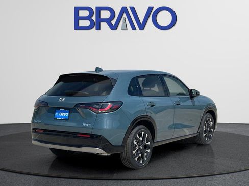 New 2026 Honda HR-V EX-L image 6