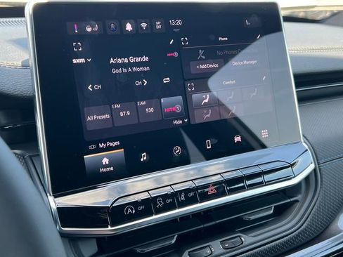 New 2026 Jeep Compass Latitude AWD/4WD image 19