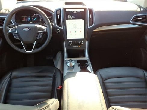 Used 2022 Ford Edge SEL w/ Convenience Package image 10