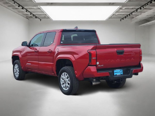 Used 2026 Toyota Tacoma SR5 AWD/4WD image 3
