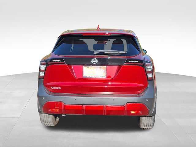 Certified 2025 Nissan Kicks SV FWD image 7