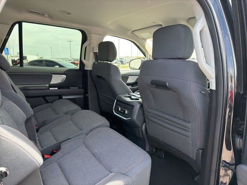 Certified 2025 Ford Expedition Max Active AWD/4WD image 21