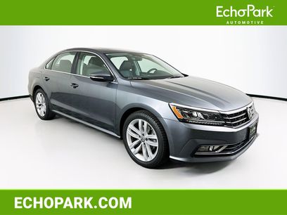Used 2018 Volkswagen Passat 2.0T SE