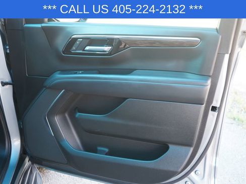 Used 2025 Chevrolet Tahoe LT AWD/4WD image 21
