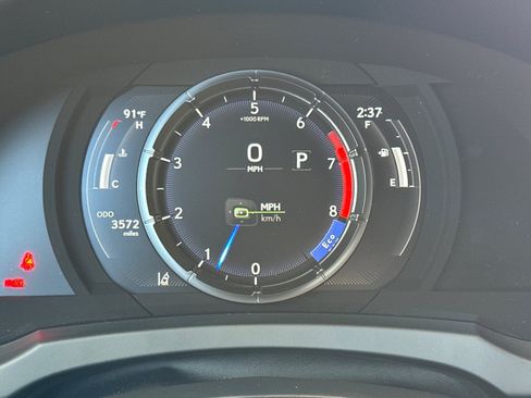 Used 2025 Lexus IS 350 F Sport RWD image 33