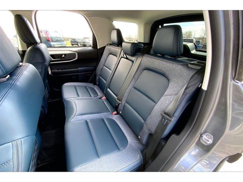 Used 2024 Ford Bronco Sport Outer Banks w/ Tech Package AWD/4WD image 25