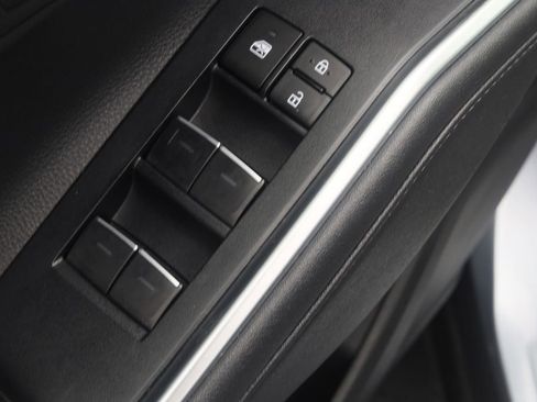 Used 2023 Toyota Highlander Platinum AWD/4WD image 12