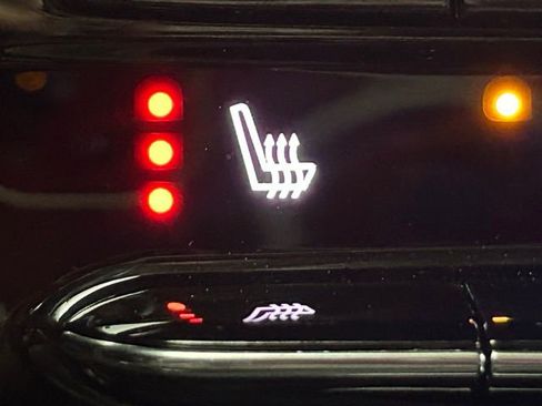 Used 2023 Buick Envision Preferred w/ Sport Touring Package image 6