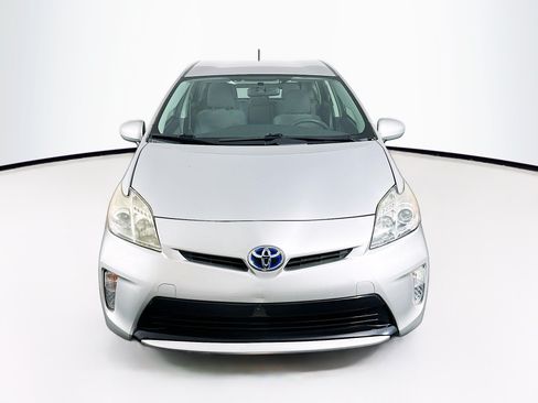 Used 2012 Toyota Prius Two FWD image 2