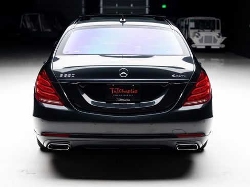 Used 2016 Mercedes-Benz S 550 4MATIC Sedan image 25