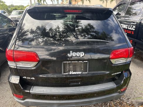 Used 2018 Jeep Grand Cherokee Laredo image 5
