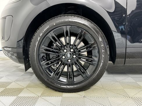 Used 2026 Land Rover Range Rover Evoque S image 9