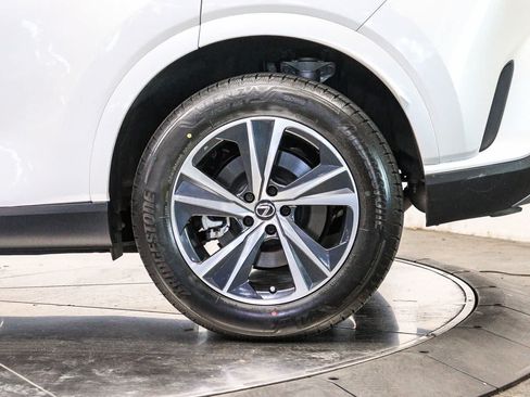 Used 2024 Lexus RX 350 Premium w/ Accessory Package (Z1) FWD image 10