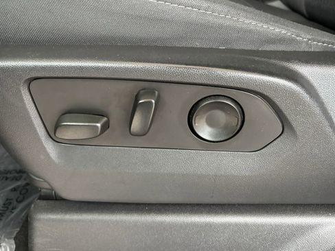 Used 2023 Chevrolet Silverado 1500 Custom image 20