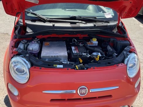 Used 2017 FIAT 500 e FWD image 22