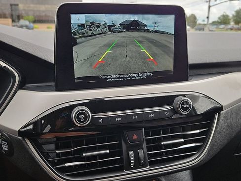 Used 2022 Ford Escape SE w/ Convenience Package image 28