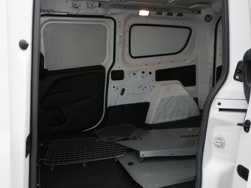 Used 2017 RAM ProMaster City Tradesman SLT w/ Rear Back-up Camera Group FWD image 21
