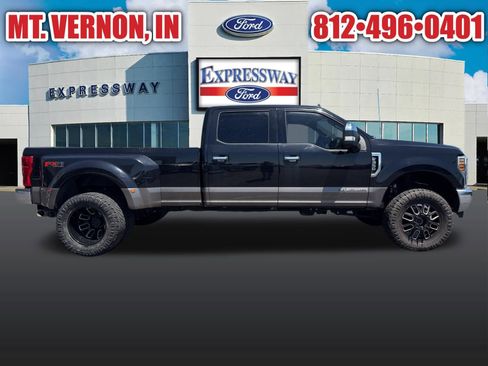 Used 2019 Ford F350 Lariat w/ Tow Technology Bundle AWD/4WD image 4