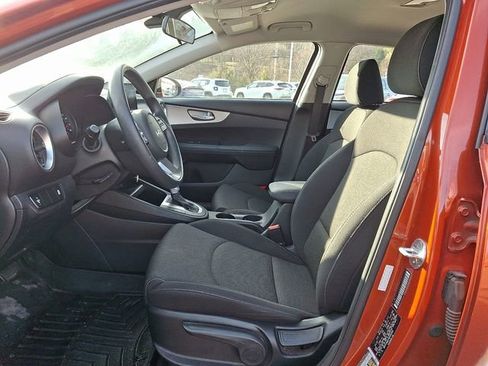 Used 2022 Kia Forte LXS image 13