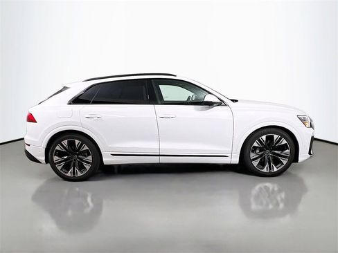 New 2026 Audi Q8 Premium Plus image 8