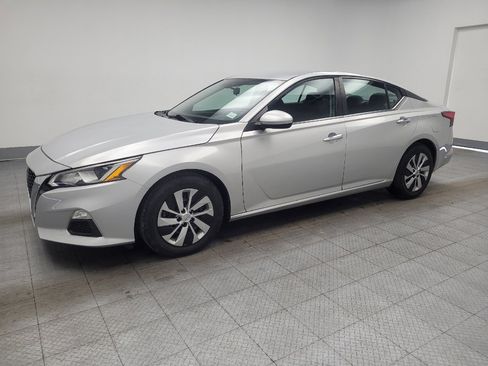 Used 2020 Nissan Altima 2.5 S w/ Driver Assist Package FWD image 2