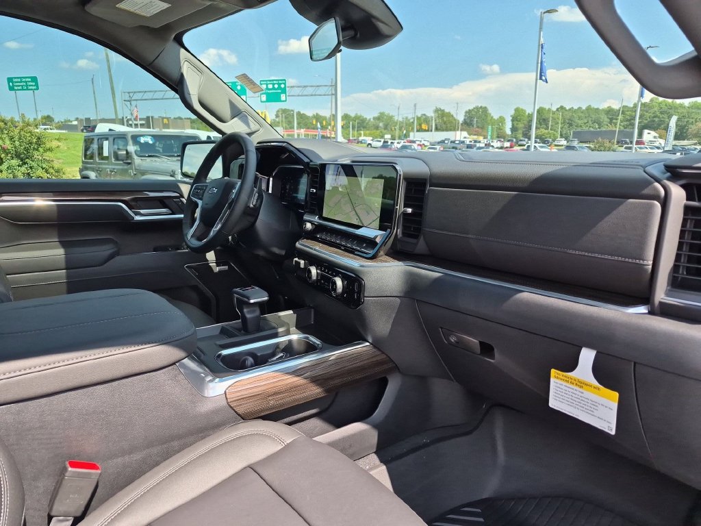 New 2026 Chevrolet Silverado 1500 RST AWD/4WD image 38