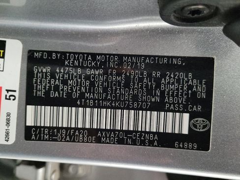 Used 2019 Toyota Camry LE image 33