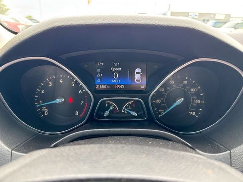 Used 2016 Ford Focus SE FWD image 12