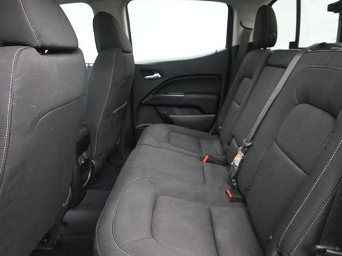 Used 2019 GMC Canyon SLE w/ Driver Alert Package AWD/4WD image 18