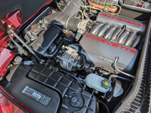 Used 2003 Chevrolet Corvette Convertible w/ Preferred Equipment Group1 RWD image 11