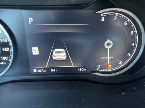 Used 2026 Genesis G70 2.5T Prestige image 11