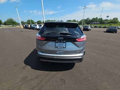 Used 2024 Ford Edge SEL w/ Convenience Package AWD/4WD image 7