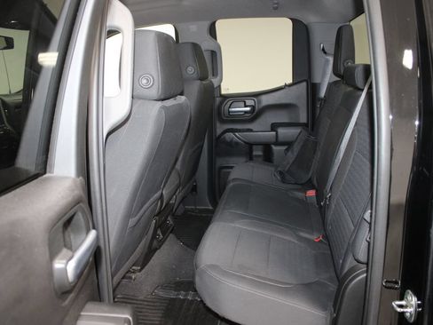 Used 2020 Chevrolet Silverado 1500 LT AWD/4WD image 17
