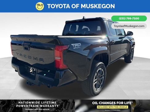 New 2025 Toyota Tacoma TRD Sport image 7