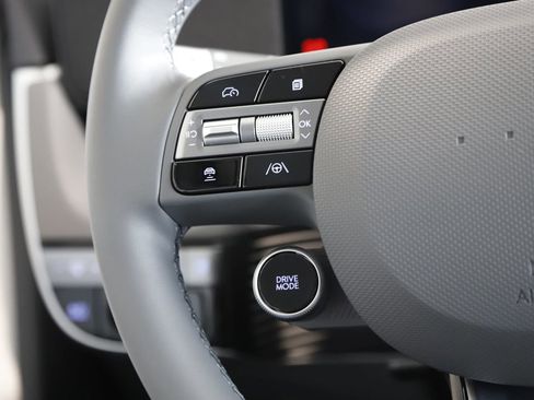 New 2026 Hyundai Ioniq 5 SEL image 19