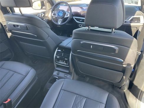 New 2025 BMW X7 M60i image 14