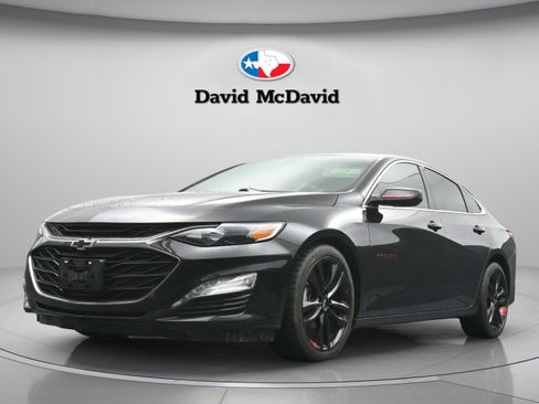Used 2022 Chevrolet Malibu LT w/ Leather Package image 1