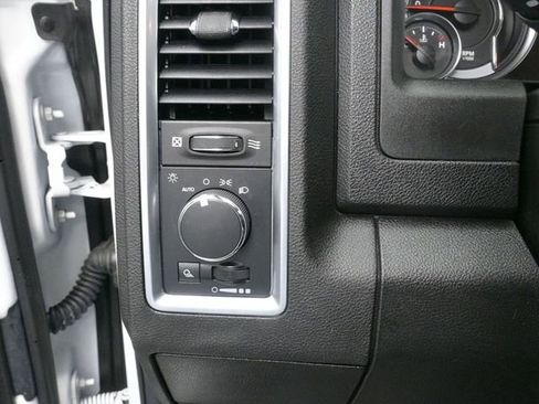 Used 2022 RAM 1500 Classic SLT w/ Electronics Group image 11