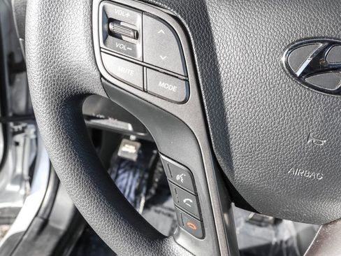 Used 2017 Hyundai Santa Fe Sport image 19