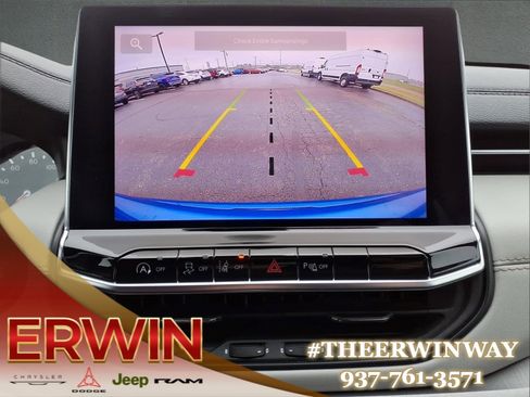 Used 2025 Jeep Compass Limited AWD/4WD image 21