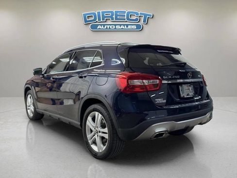 Used 2018 Mercedes-Benz GLA 250 4MATIC w/ Convenience Package image 4