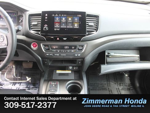 Certified 2023 Honda Passport TrailSport image 18