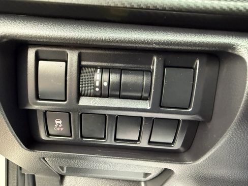 Used 2019 Subaru Impreza 2.0i AWD/4WD image 27