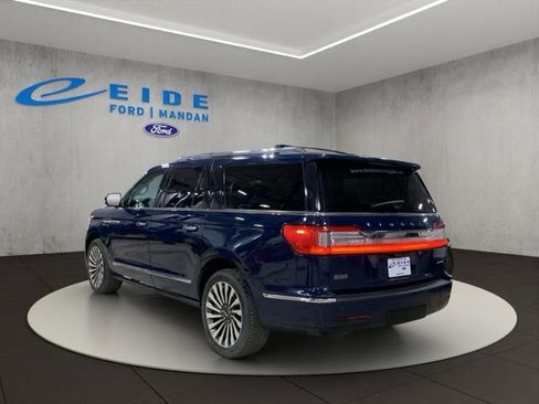 Used 2018 Lincoln Navigator L Reserve w/ Technology Package image 3