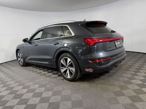 Used 2024 Audi Q8 e-tron Premium Plus w/ Premium Plus Package AWD/4WD image 7