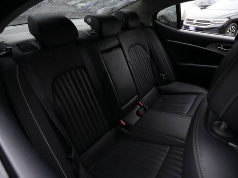 Used 2020 Genesis G70 2.0T w/ Elite Package image 36